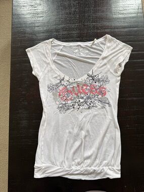 Guess White Scoop Neck Tee with Pink Logo and Black Graphic